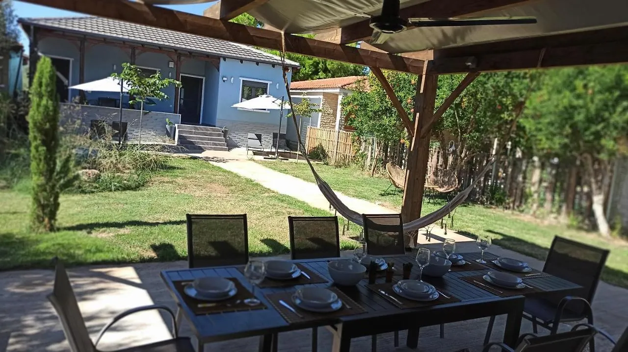 Sasa'S Family Houses Potidea 네아 포티데아 펜션